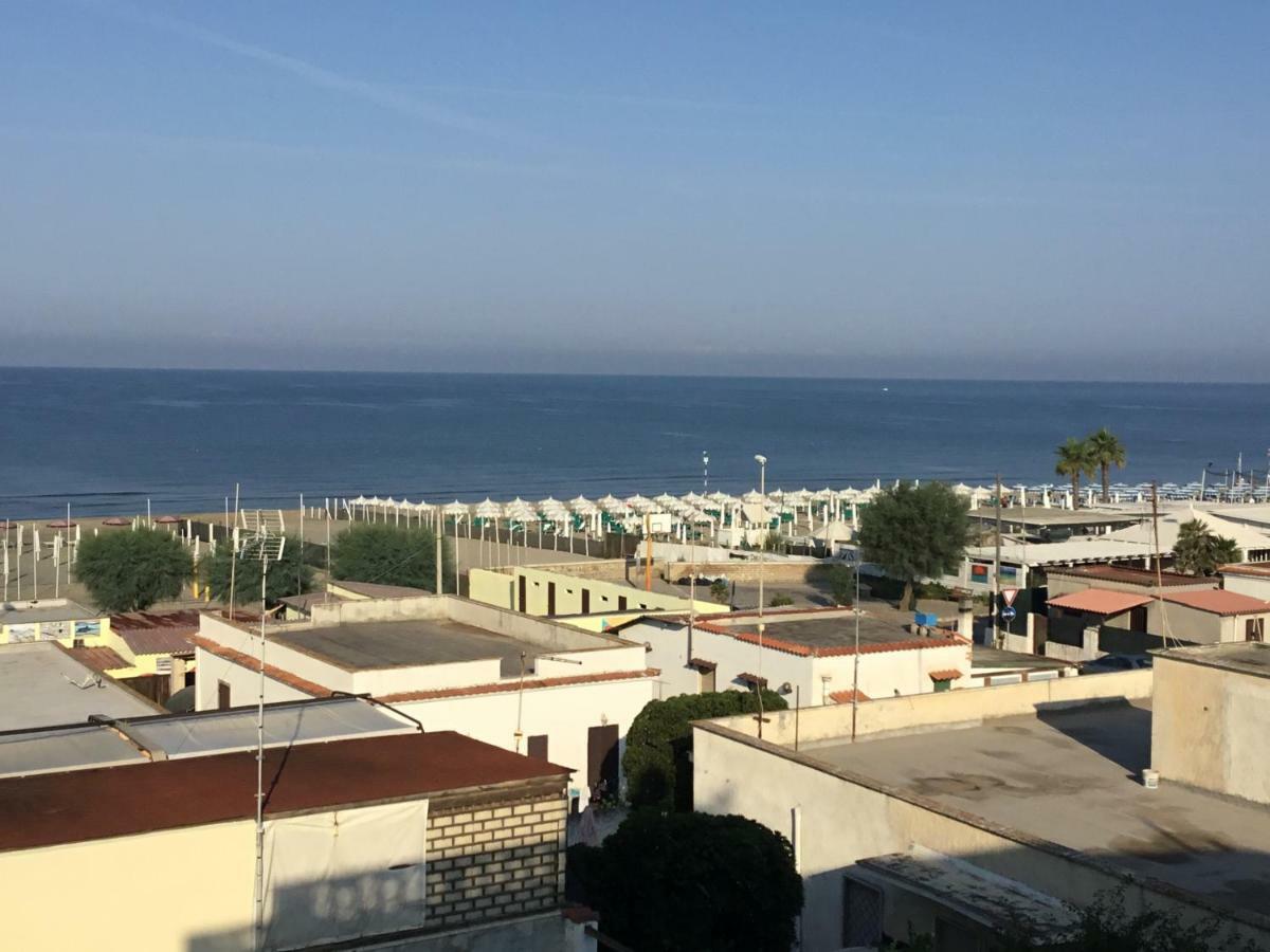 Beach House Appartement Passoscuro Buitenkant foto